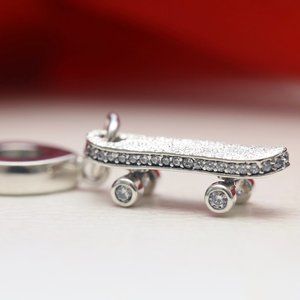 Pandora Be Free Skateboard Charm 797206CZ